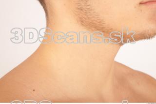 Photo reference of neck 0002